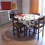 Citronnelle Apartment